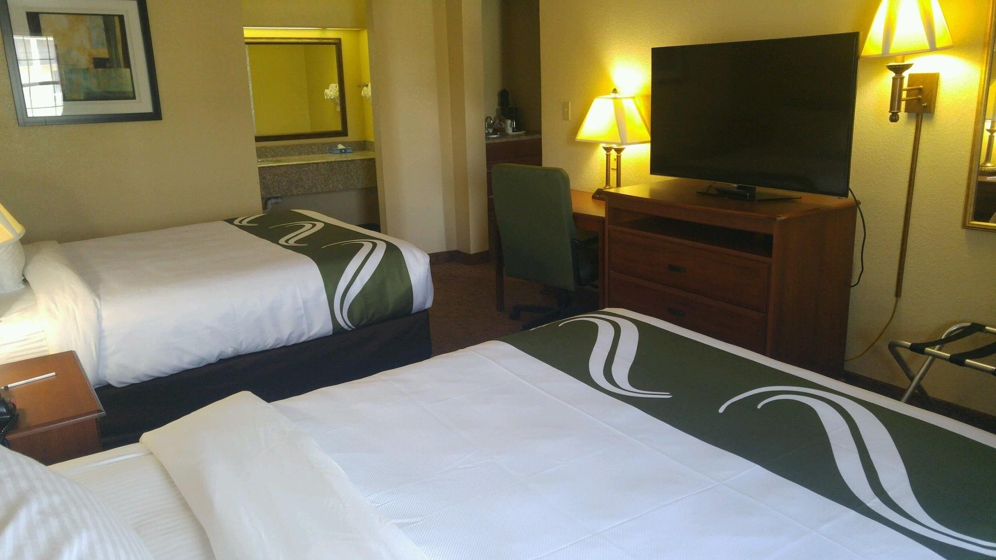 Quality Inn & Suites Covington Buitenkant foto